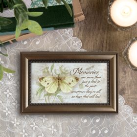 Jane Shasky Collection "Memories" Music Box