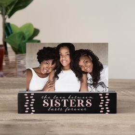 "Sisters" Photo Bar